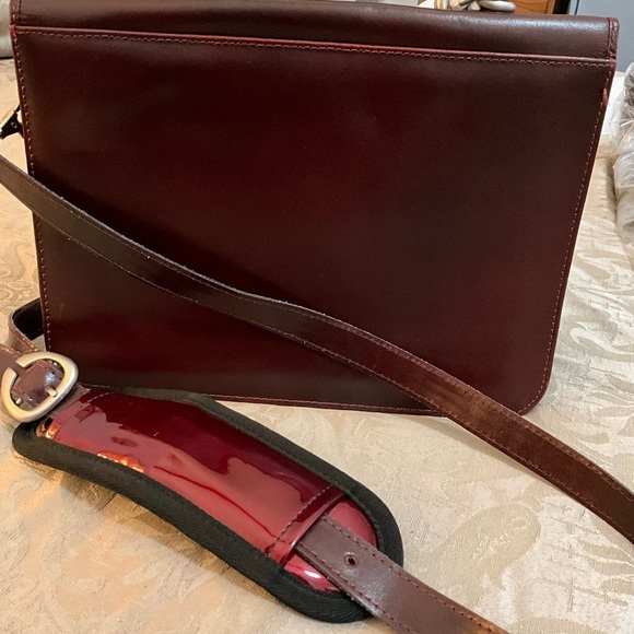 Elegant Brown Leather Men/Women Bag/ Briefcase for small tablet - Picture 2 of 8